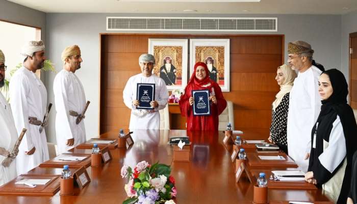 Pact signed to build central cooling plant in Innovation Park Muscat