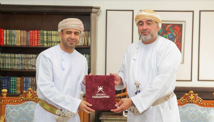 Culture ministry felicitates award-winning novelist Al Qasmi