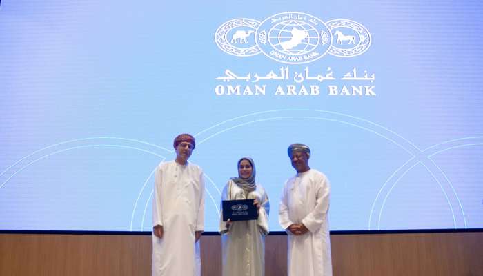 58 long-serving employees celebrated by Oman Arab Bank at special 50th anniversary event