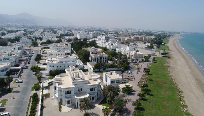 بلدية مسقط بمطرح تسجل (3323) عقد إيجار جديد