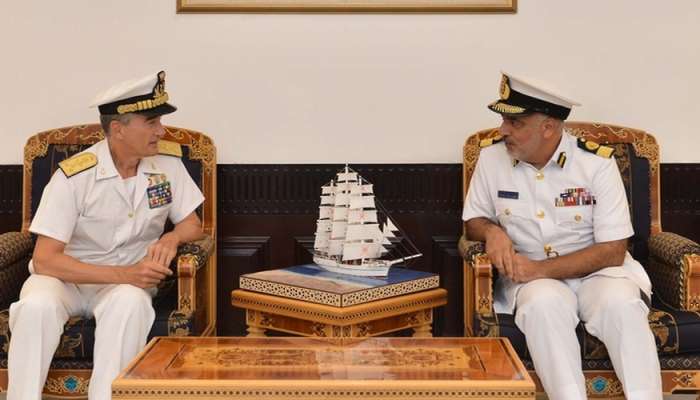 Acting RNO Commander receives Italian military official