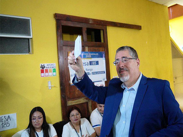 Bernardo Arévalo wins Guatemala’s presidential election