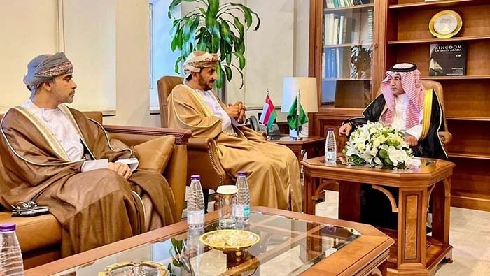 Oman-Saudi讨论加强两国关系的方法bob体育打彩票