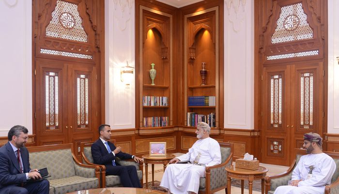 رئيس مجلس الدولة يستقبل الممثل الخاص للاتحاد الأوروبي لمنطقة الخليج