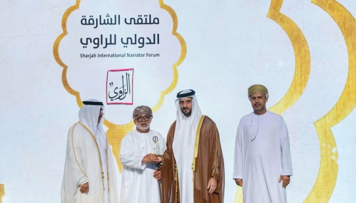 راوٍ عُماني يفوز بجائزة أفضل الرواة بدولة الإمارات