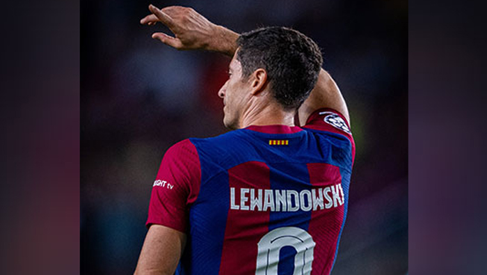 Robert Lewandowski Joins Messi, Ronaldo To Become Only Third Player To ...