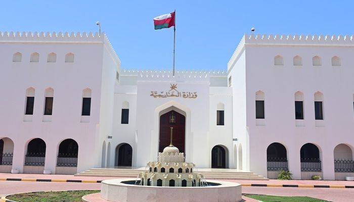 سلطنة عُمان ترحّب بالمباحثات الإيجابية التي تمّت في الرياض