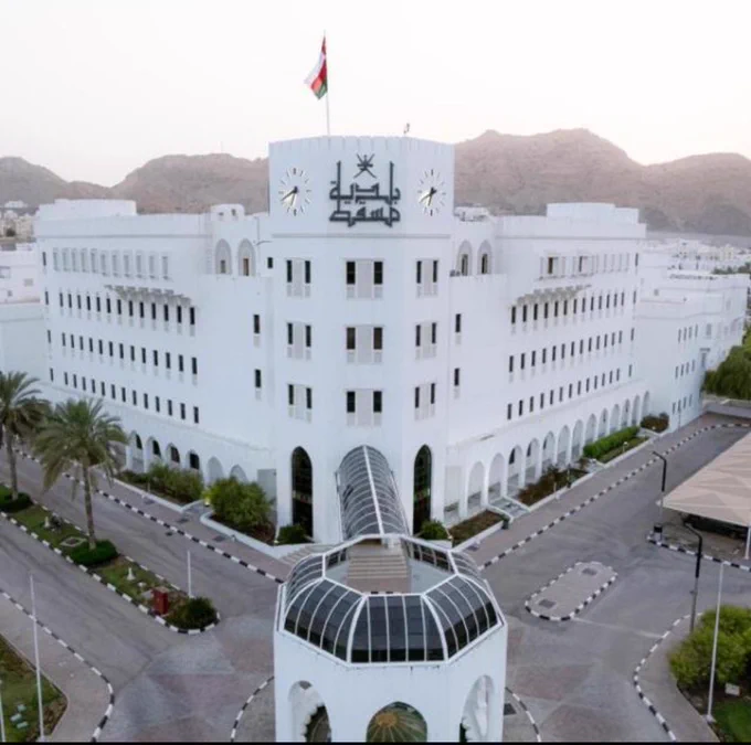 نشاط جمع وتداول الخردة في الأحياء السكنية من العشوائية إلى التنظيم