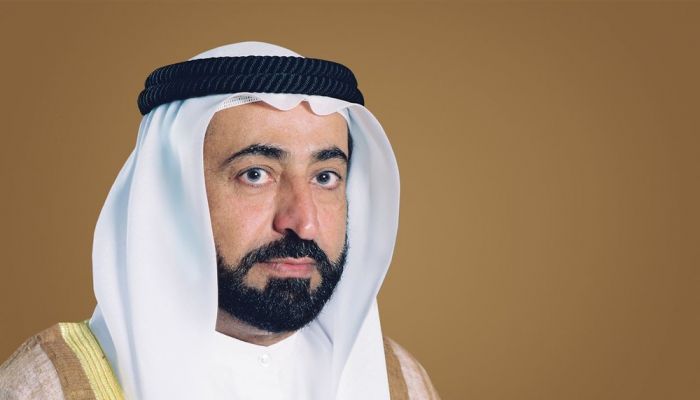 في زيارة رسمية..حاكم إمارة الشارقة يصل إلى سلطنة عُمان