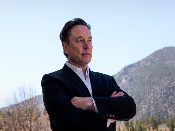 Elon Musk accuses Justin Trudeau of “crushing free speech”