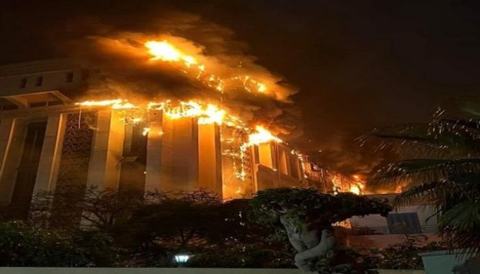 إصابة العشرات في حريق مديرية أمن الإسماعيلية بمصر