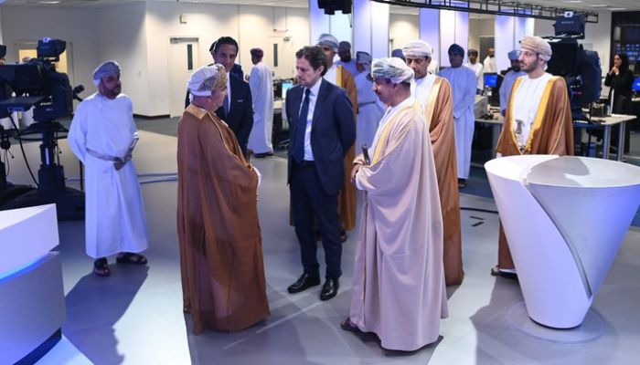 وزير الإعلام اللبناني يؤكد أنّ الإعلام العُماني صناعة فكرية وإعلامية