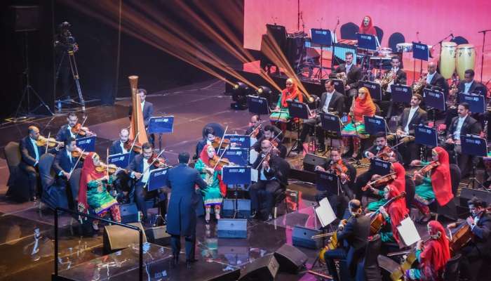 Sayyid Theyazin attends Royal Oman Symphony Orchestra concert