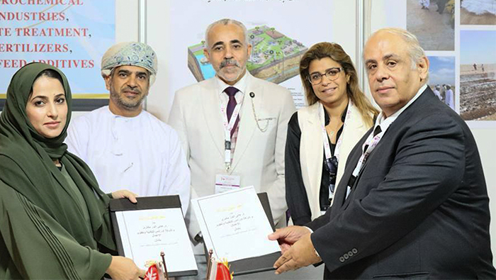 Agreement inked to establish polymer products factory in Samail Industrial City