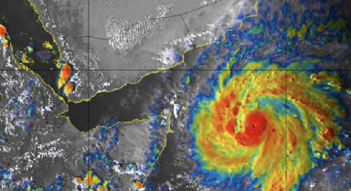 الأرصاد: فرص لتطور إعصار ’تيج’ إلى الدرجة الرابعة خلال 24 ساعة القادمة