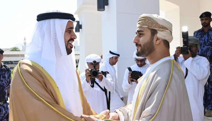 HH Sayyid Theyazin Al Said receives Sheikh Theyab bin Mohammed Al Nahyan