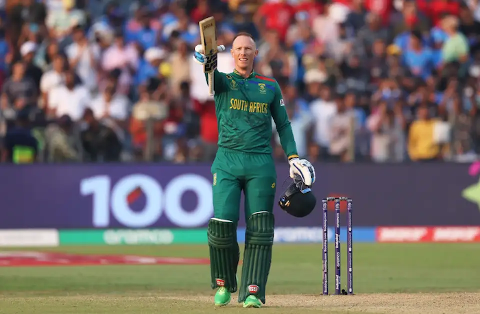 Proteas pummel New Zealand to go top