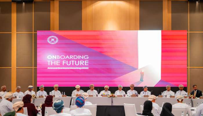 Executive President of CBO emphasises the need to strengthen digital payments in Oman