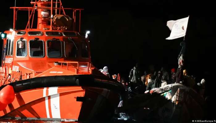 Hundreds of migrants rescued off Spain's Canary Islands