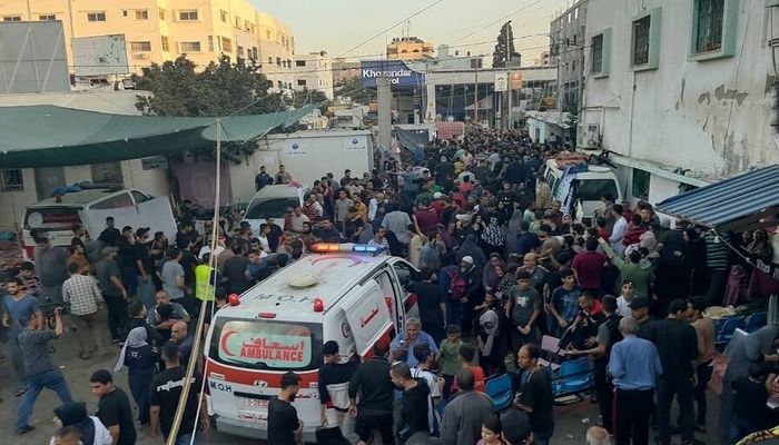 شهداء وجرحى جرّاء قصف مبنى العيادات الخارجية بمجمع الشفاء الطبي بغزة