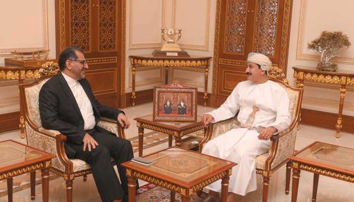 Minister of the Royal Office receives Ambassador of Iran