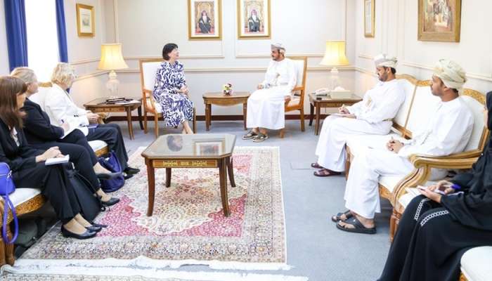 Oman, Estonia review relations