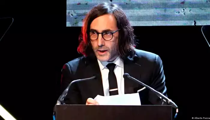 Irish author Paul Lynch wins Booker Prize for ‘Prophet Song’