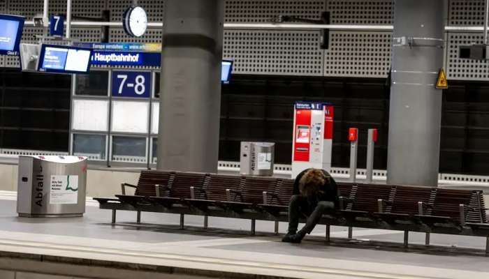 German train driver strike hits rail passengers