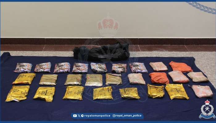 Four arrested  in Oman for drug smuggling, trade