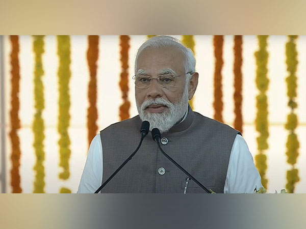 "Surat Diamond Bourse is symbol of New India's strength and resolve": PM Modi