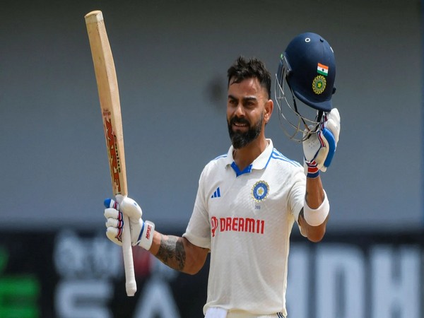 Virat Kohli rejoins Team India ahead of 1st Test against South Africa