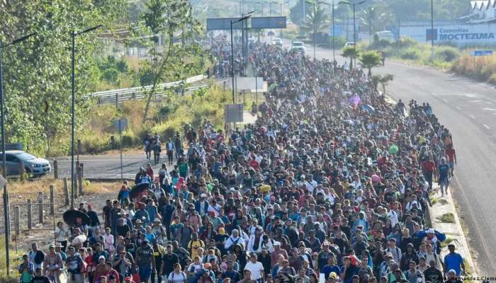 Migrant caravan treks through Mexico en route to US - Times of Oman