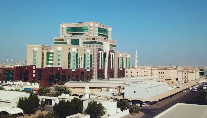 الأوقاف توقع 5 عقود لاستثمار عدد من الأصول الوقفية بمحافظات سلطنة عمان