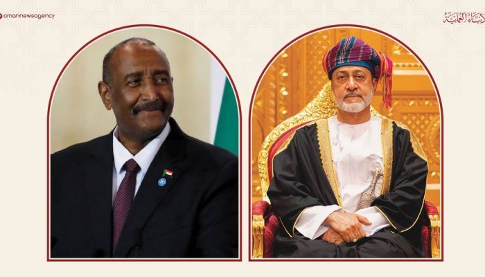 جلالةُ السُّلطان يهنّئ رئيس مجلس السيادة الانتقالي بجمهورية السودان