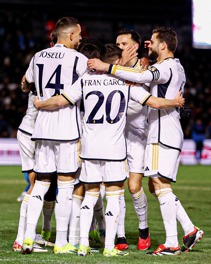Real Madrid through on day of no surprises in Spanish Cup