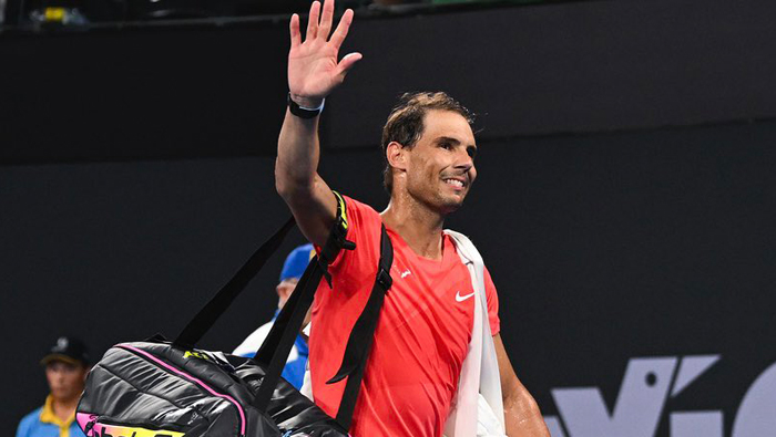 Rafael Nadal withdraws from Australian Open due to muscle injury