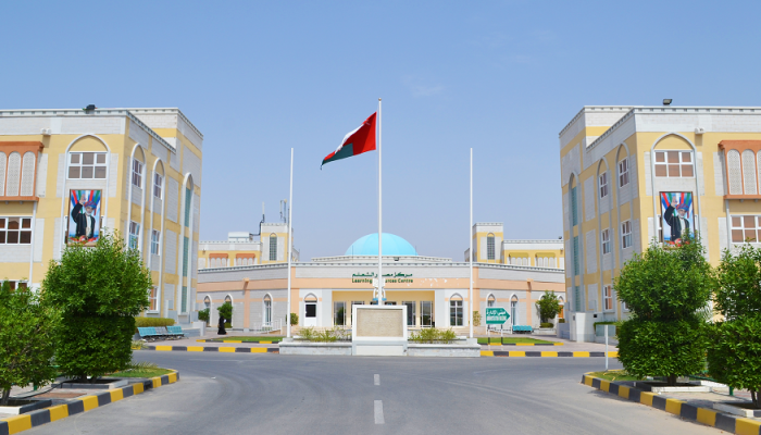 إلغاء الاعتماد المؤسسي لكلية صور الجامعية.. لهذه الأسباب