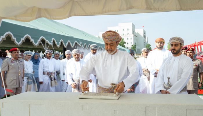 جلالةُ السُّلطان المعظّم يشمل برعايته الاحتفال بوضع حجر الأساس لمشروع مجمع عُمان الثقافي