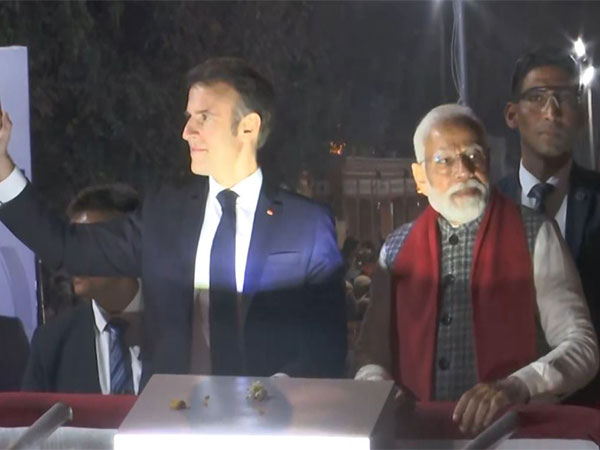 Indian PM Modi, French President Macron hold roadshow in Rajasthan's Jaipur