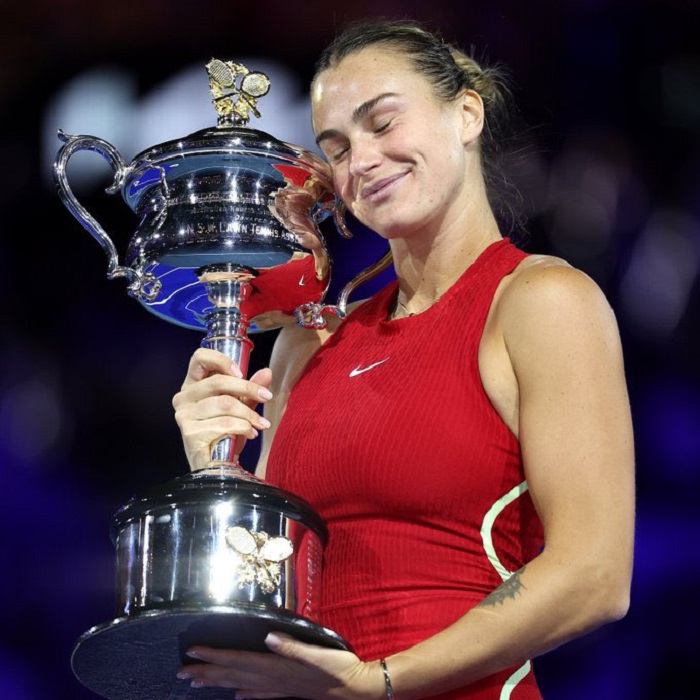 Aryna Sabalenka dominates Zheng Qinwen to defend Australian Open crown