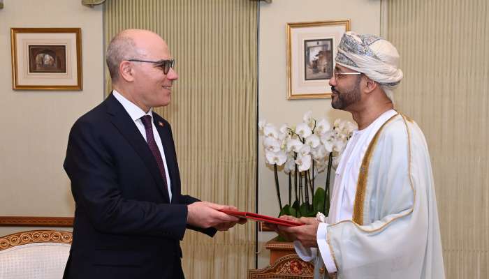 HM the Sultan receives written message from President of Tunisia