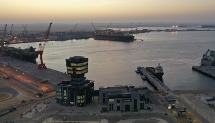 ميناء الدقم ممر حيوي لمشروعات المنطقة الاقتصادية الخاصة بالدقم
