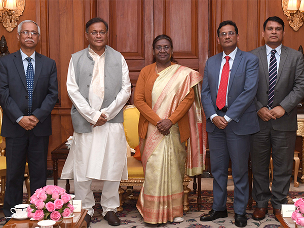 "Strong, stable Bangladesh is in India's interest," says Indian President Murmu during meeting with Hasan Mahmud