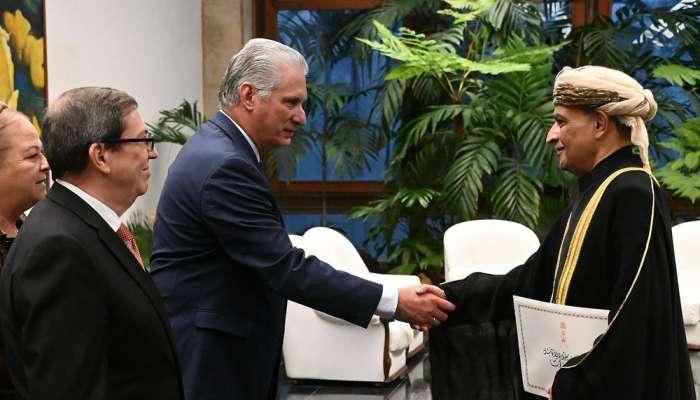 Ambassador of Oman to US presents credentials to Cuban President