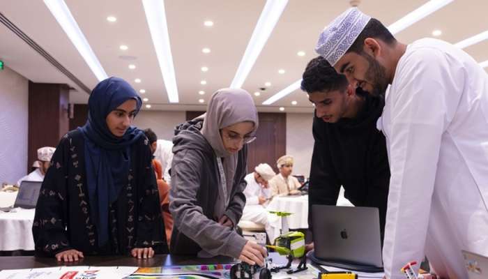 Registration of candidates for Oman Pioneers scholarship programme begins
