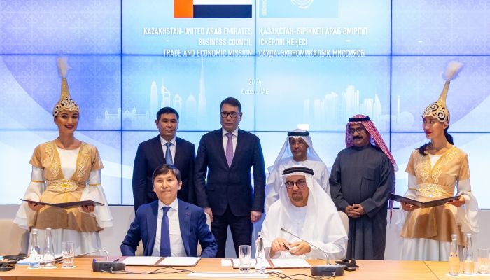 وزير التجارة الكازاخي يشهد اللقاء الأول لمجلس الأعمال المشترك