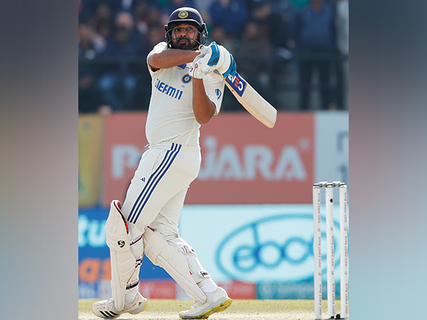 Kuldeep's fifer, Rohit-Jaiswal partnership puts India ahead, England out for 218