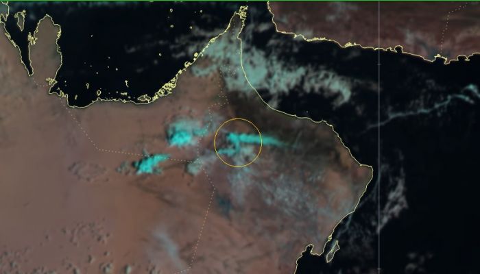 الطقس: توقعات لهطول أمطار غزيرة وتساقط لحبات البرد تؤدي لجريان الأودية