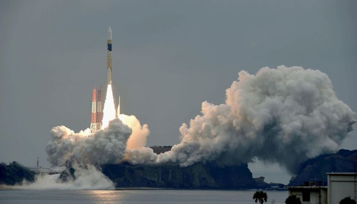 اليابان تؤجِّل إطلاق صاروخ يحمل قمرًا صناعيًّا