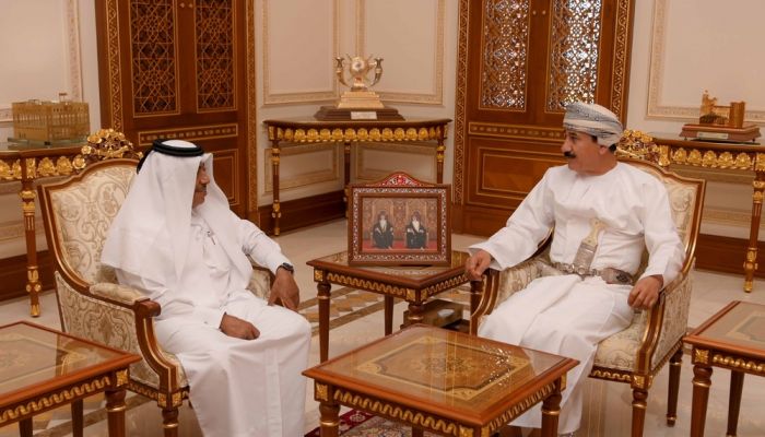 وزير المكتب السُّلطاني يستقبل سعادة سفير دولة قطر